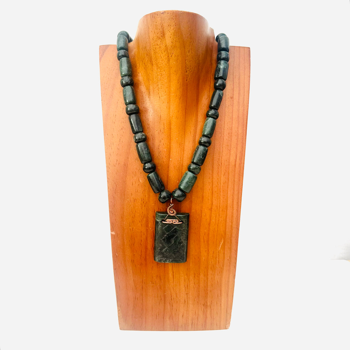 Necklace - Guatamala Jade ollin