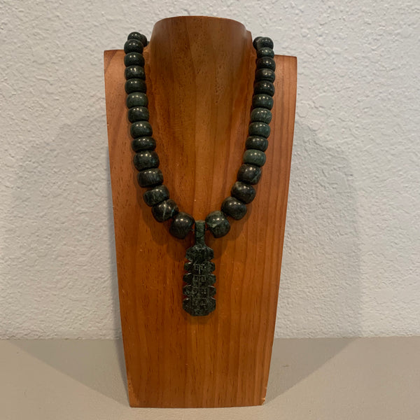 Necklace - Guatamala Jade with Macuahuitl pendent