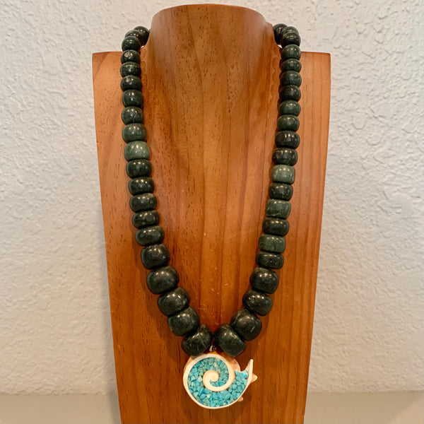 Necklace - Guatamala Jade w Enlayed shell 23