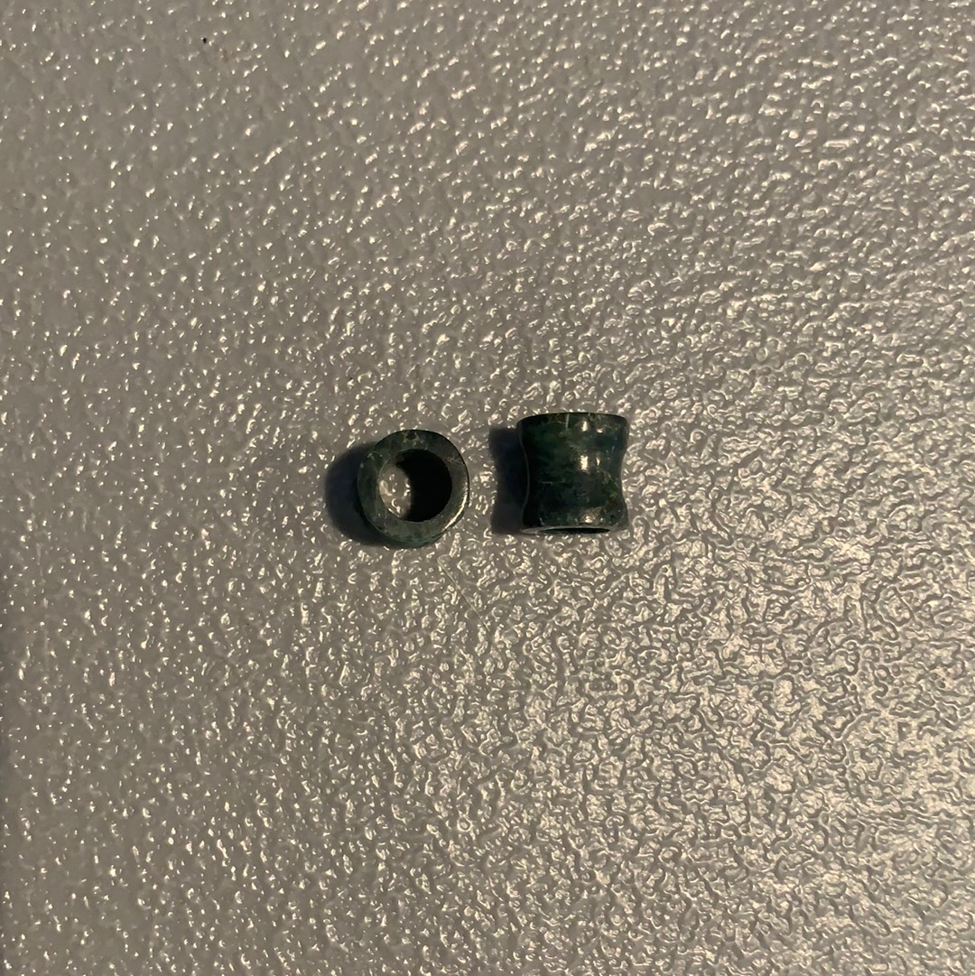 Earrings Jade plugs 00G