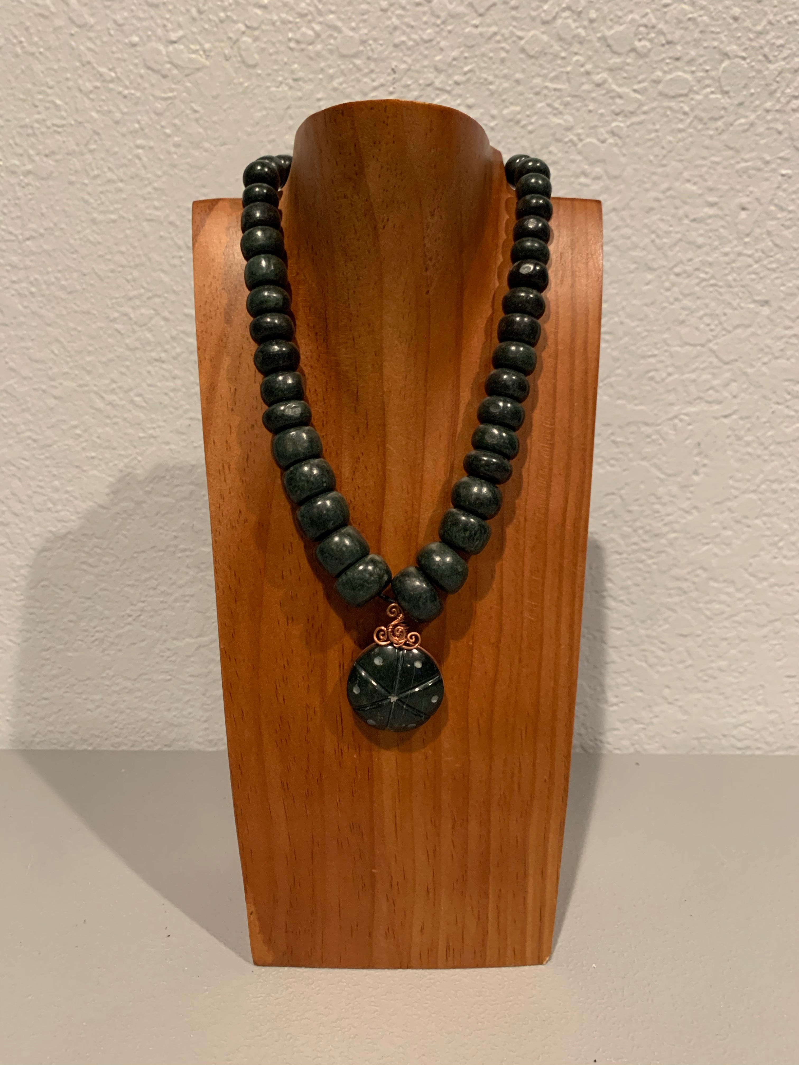 Necklace - Guatamala Jade Peyote 12