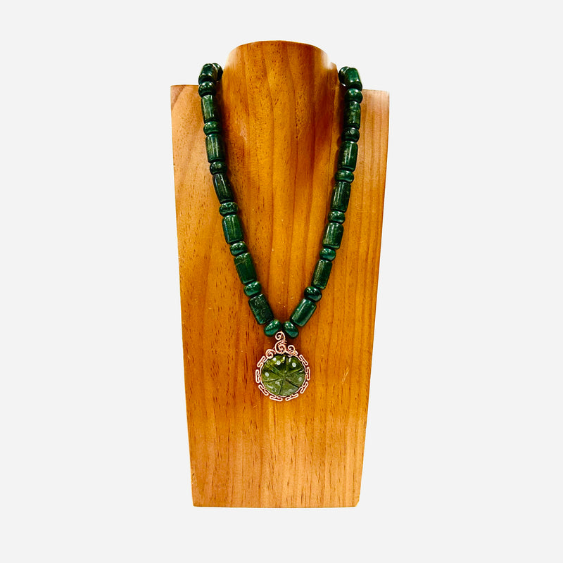 Necklace - Guatamala Jade Peyote 25