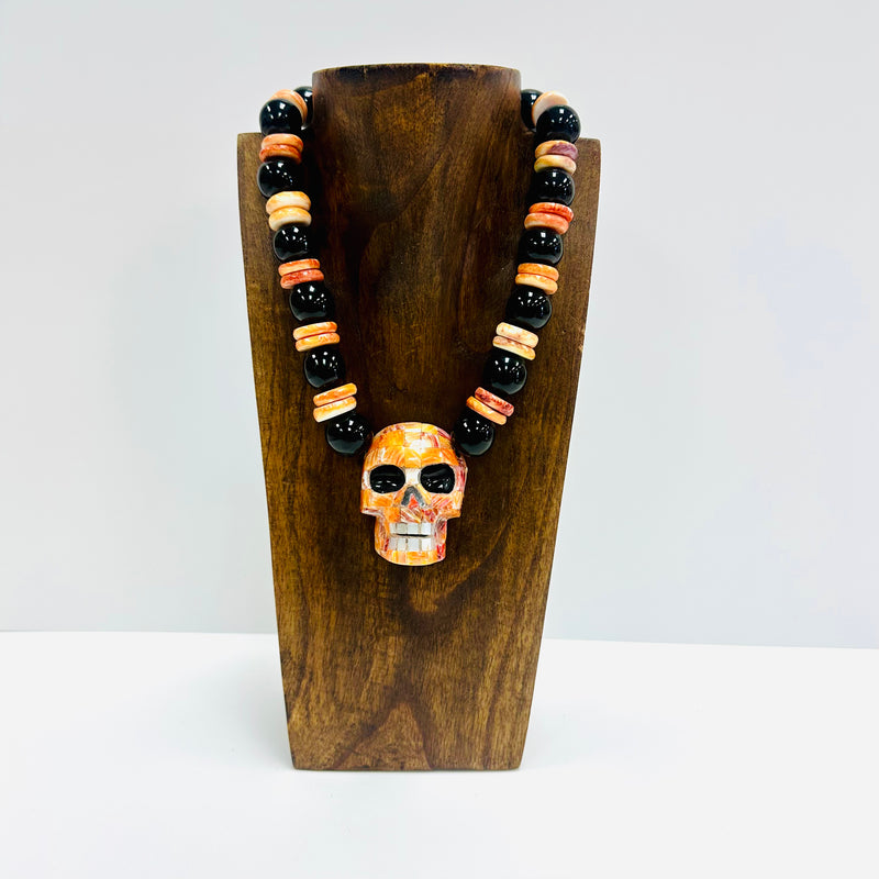 Necklace - Obsidian w Spiny Oyster Skull