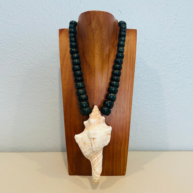 Necklace - Guatamala Jade and Shell 3