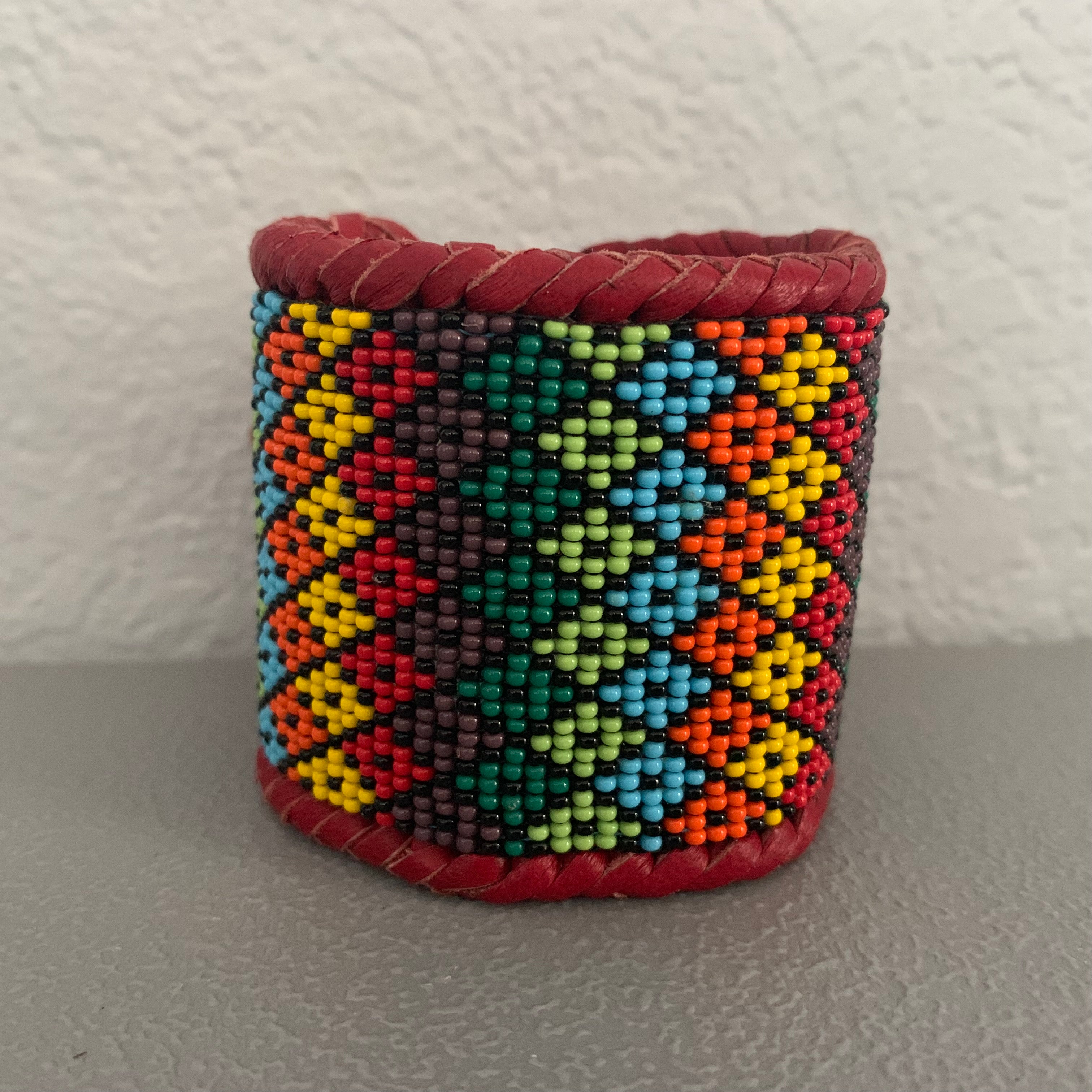 Beaded n leather bracelet 93