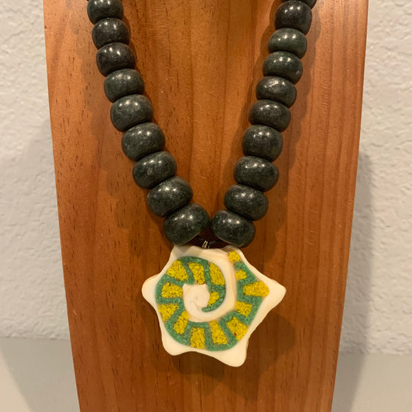 Necklace - Guatamala Jade w Enlayed shell 19