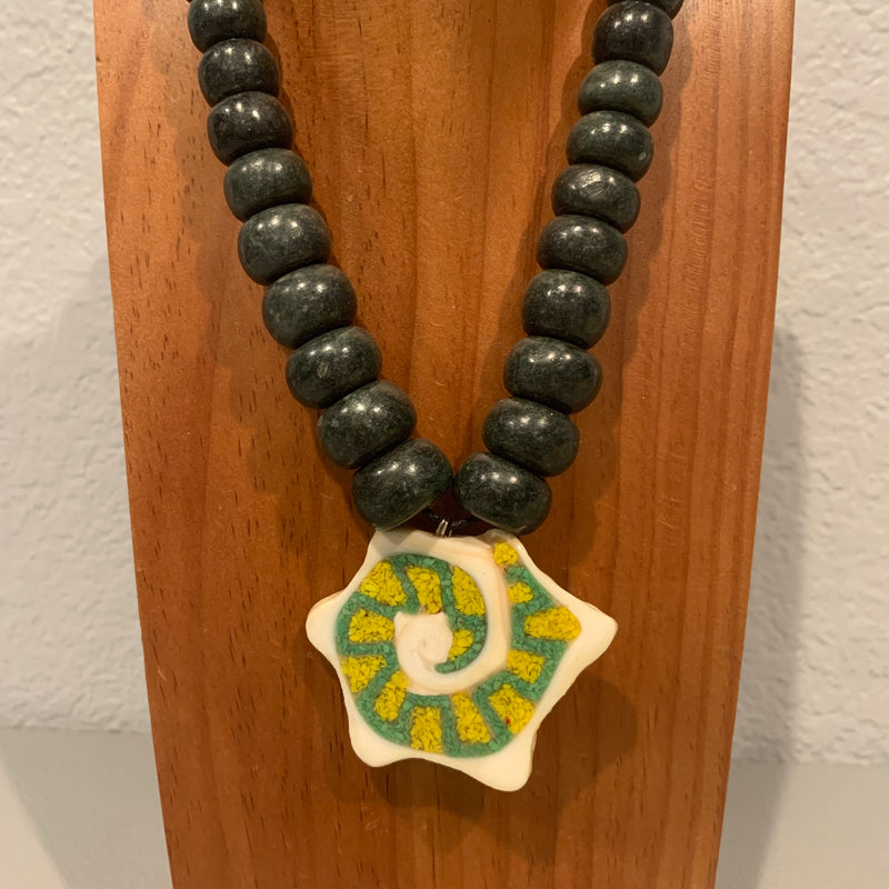 Necklace - Guatamala Jade w Enlayed shell 19