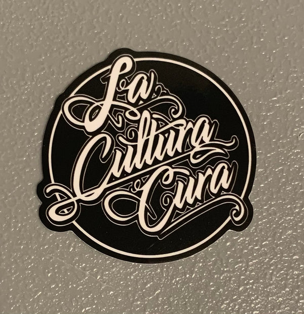 Sticker - La Cultura Cura 3”