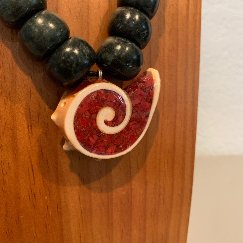 Necklace - Guatamala Jade w Enlayed shell 8