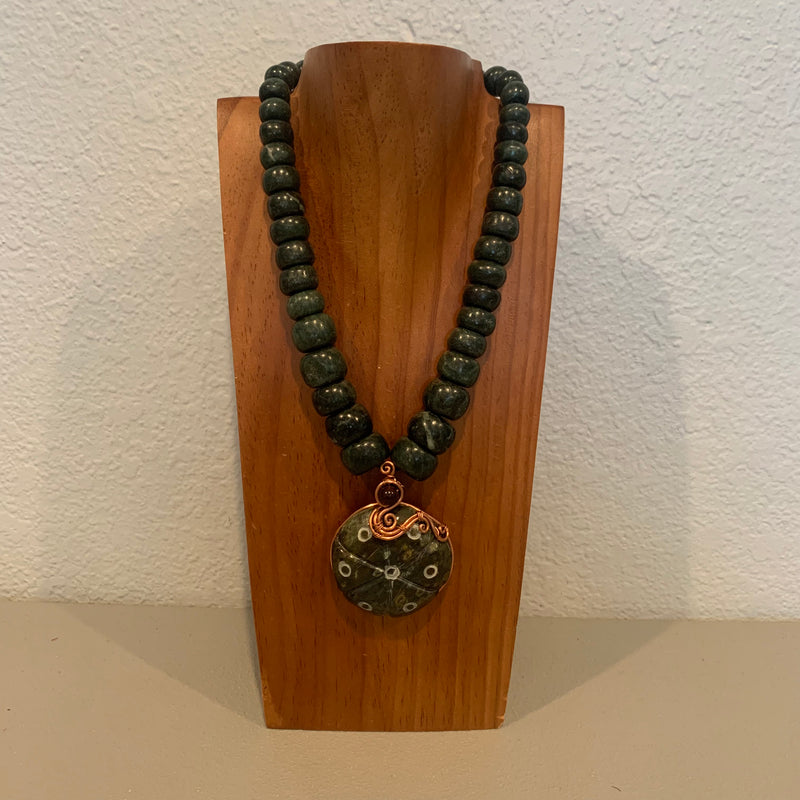 Necklace - Guatamala Jade Peyote 4