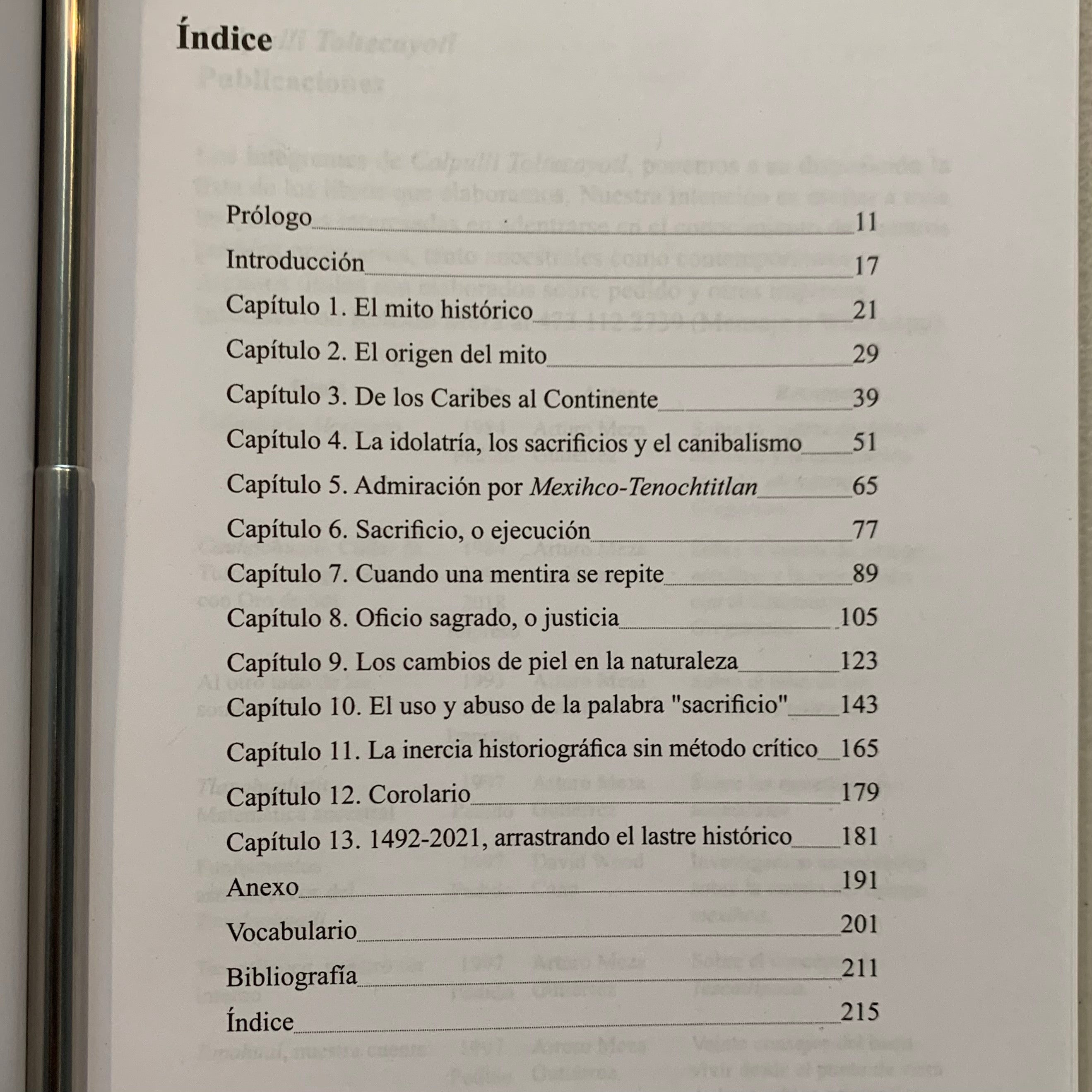 Book - Al otro lado de las sombras (Arturo Meza Gutierrez)