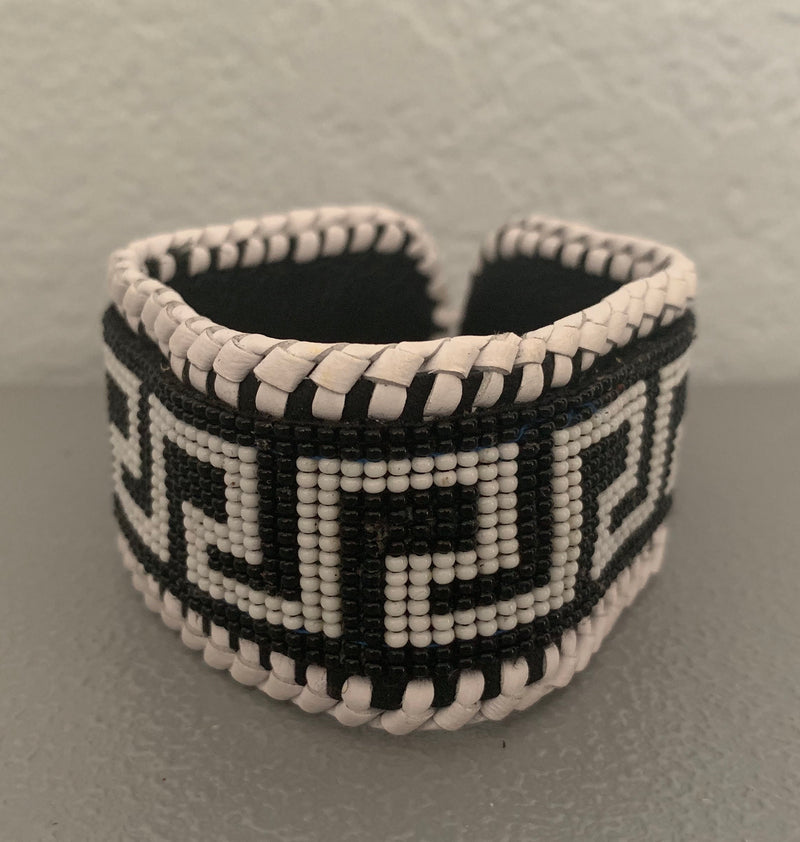 Beaded n leather bracelet 42