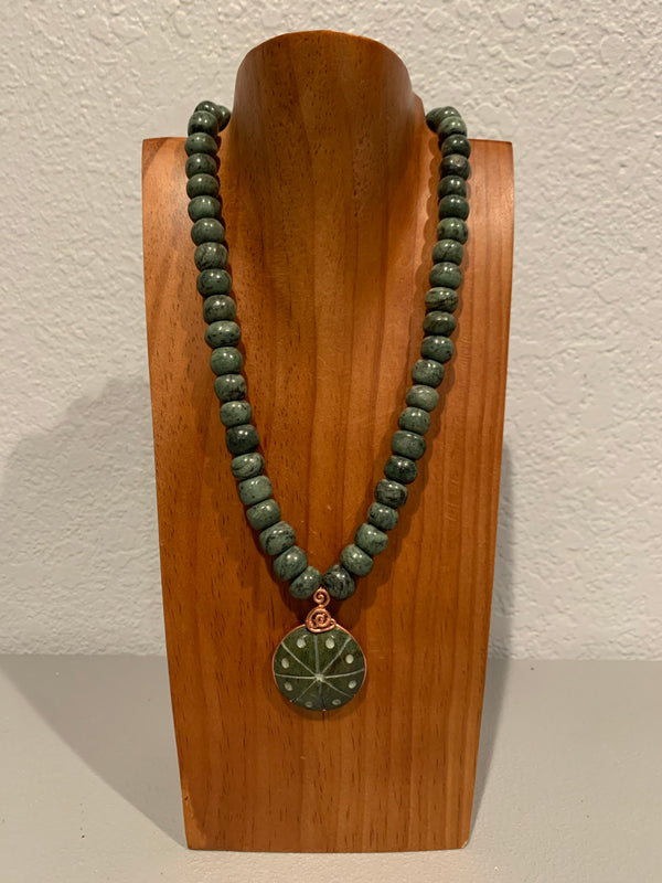 Necklace - Guatamala Jade Peyote 10