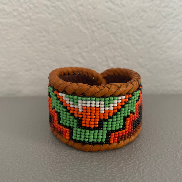Beaded n leather bracelet 77