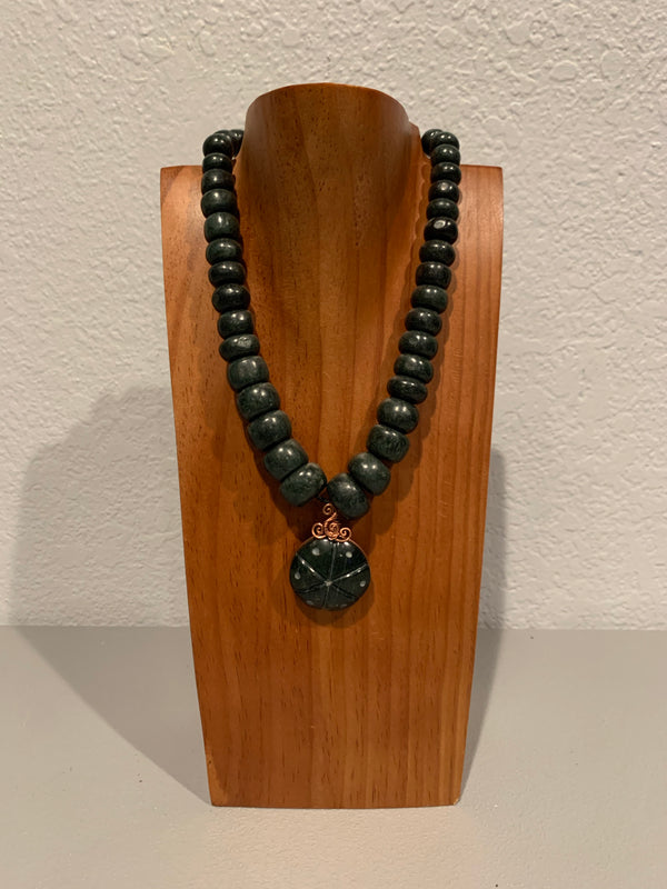 Necklace - Guatamala Jade Peyote 12