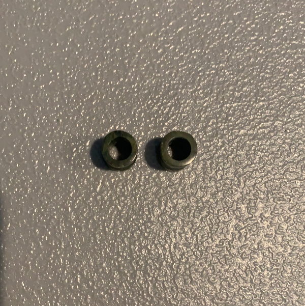 Earrings Jade plugs 00G