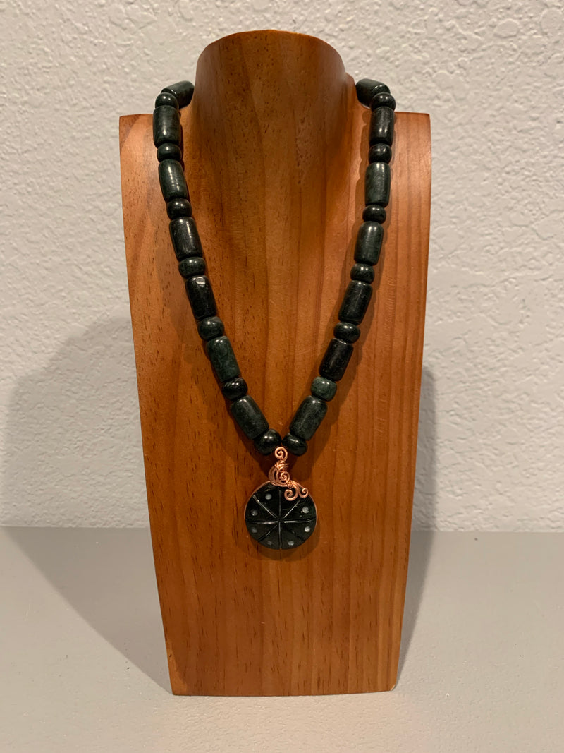 Necklace - Guatamala Jade Peyote 15