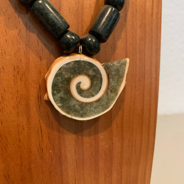 Necklace - Guatamala Jade w Enlayed shell 10