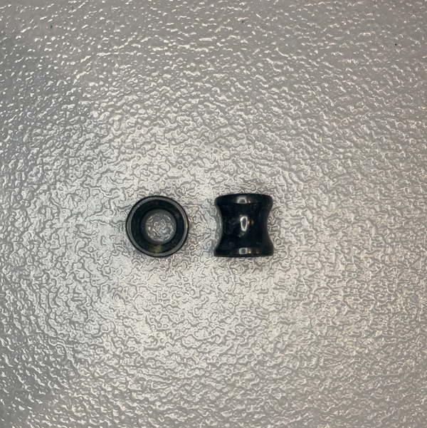 Earrings Jade plugs 00G