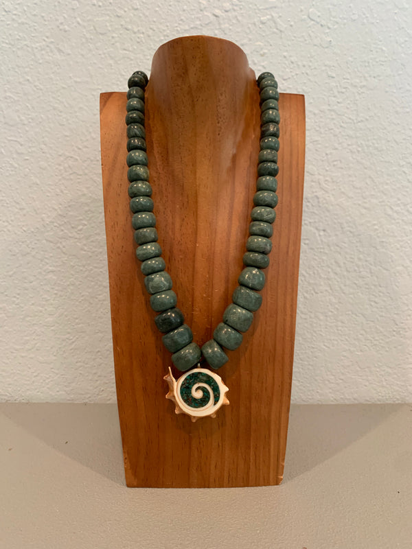 Necklace - Guatamala Jade & Caracol 7