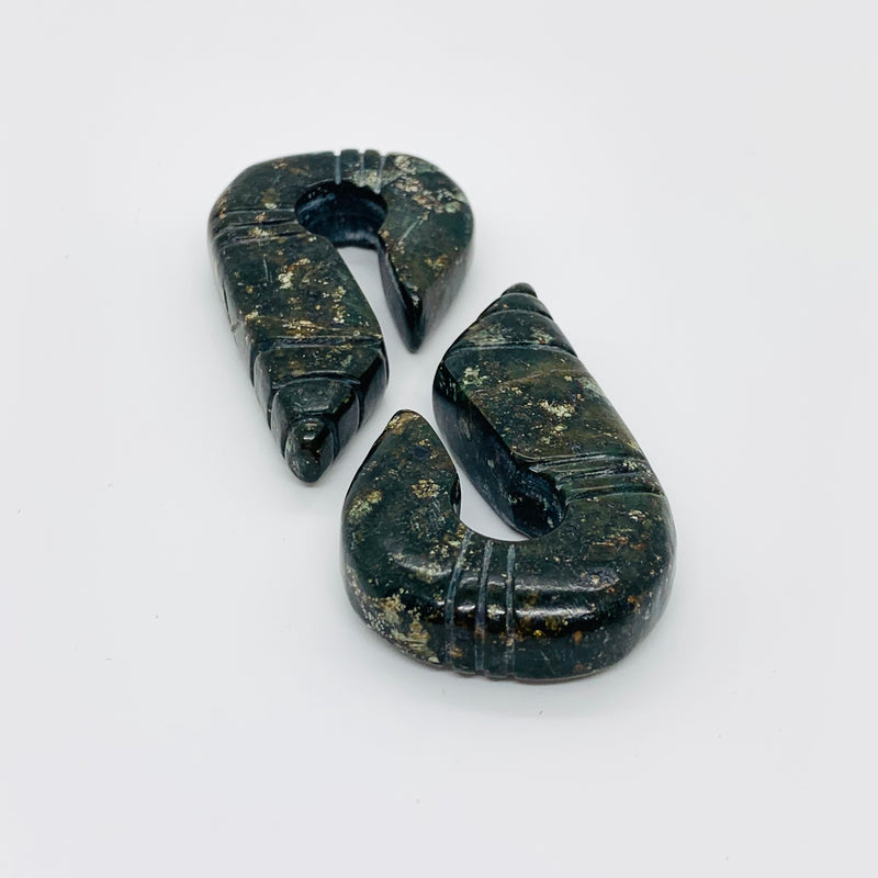 Earrings Jade plugs 00G