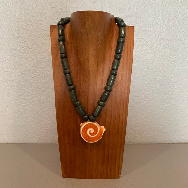 Necklace - Guatamala Jade w Enlayed shell 14