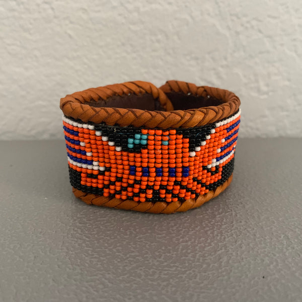 Beaded n leather bracelet 83